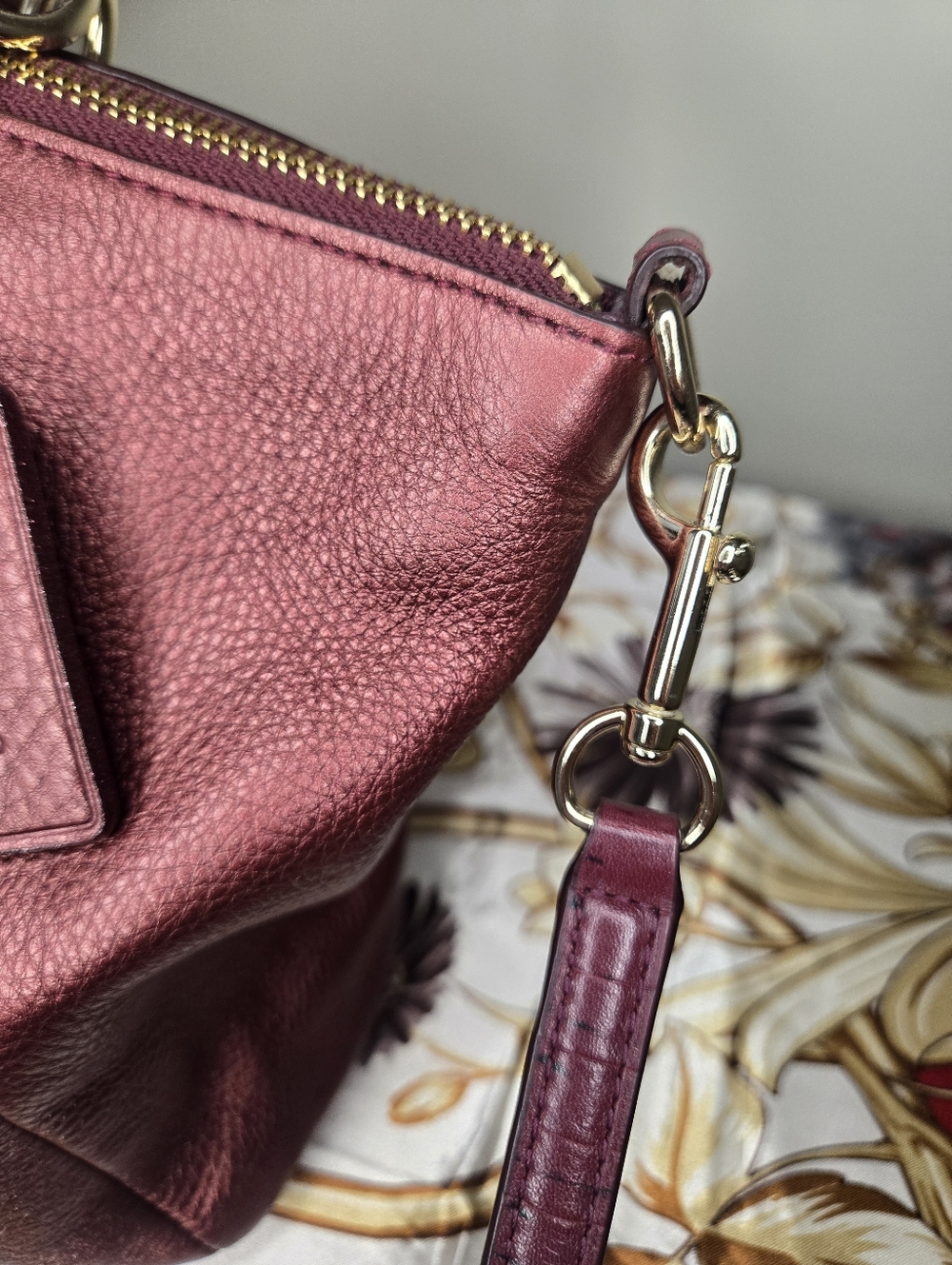 Coach Metallic Burgundy Pebbled Leather Satchel Crossbody Bag Gold Hardware - Picture 6 of 9